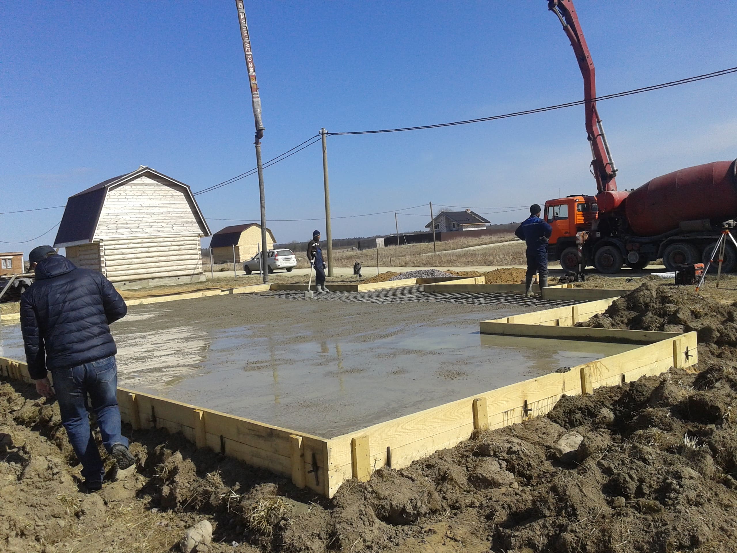 Fundamenty i przygotowanie działki pod budowę domu w Hiszpanii