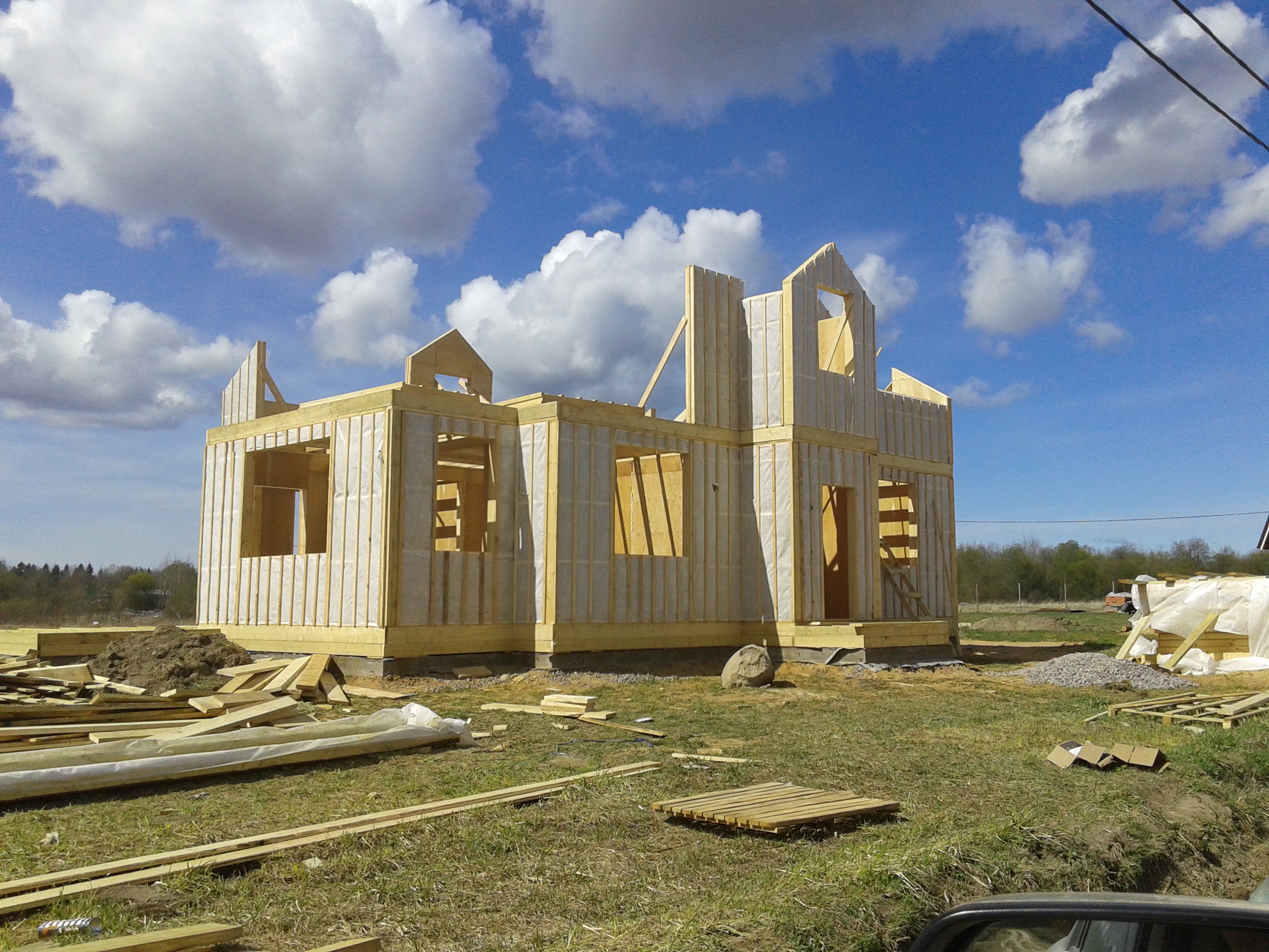 Izolacja i przygotowanie wnętrz domu w Hiszpanii